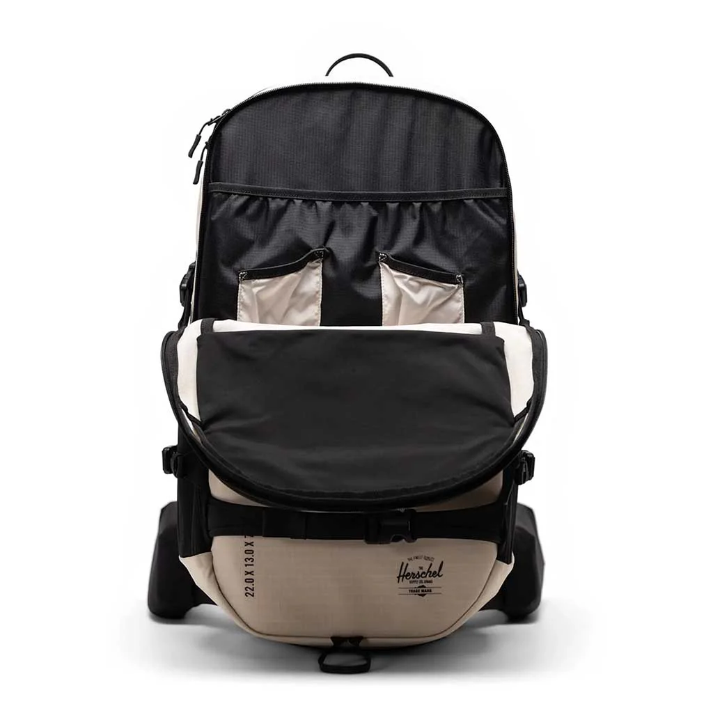 All Season Pro Backpack 36L - Image 6
