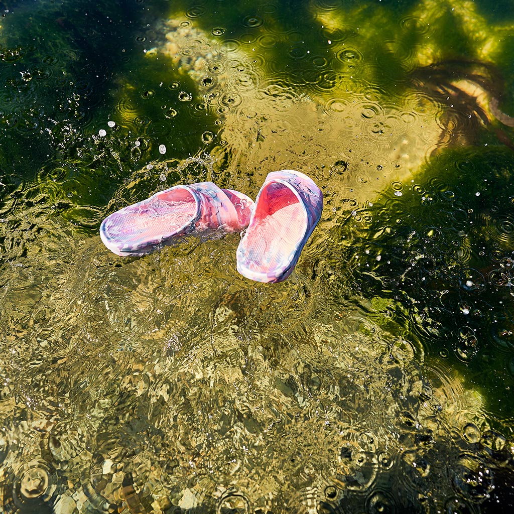 Apres Fish Slides | Women's - Image 2