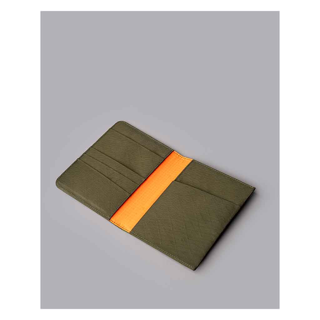Ark Bifold Passport Wallet - Image 3