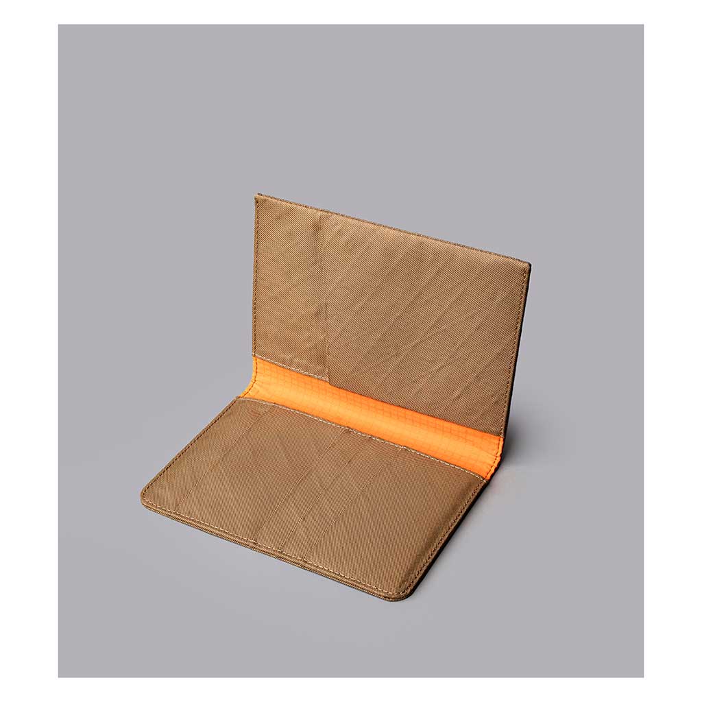 Ark Bifold Passport Wallet - Image 3