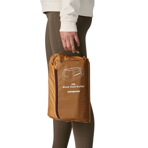Black Hole Duffle 40L - Image 6