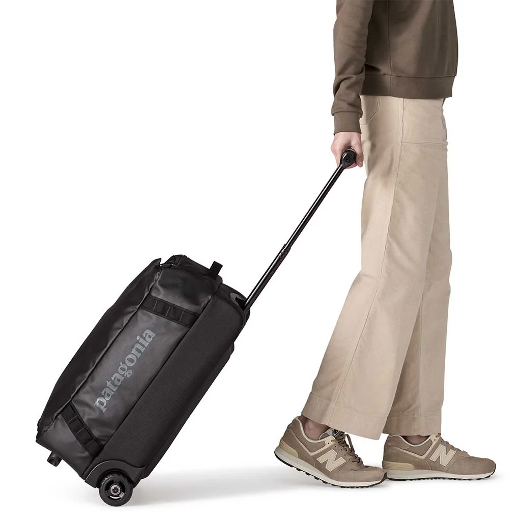 Black Hole Wheeled Duffle 40L - Image 4