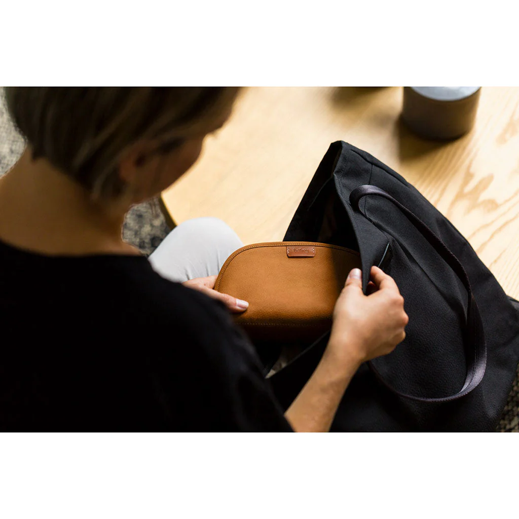 Classic Pouch - Image 12