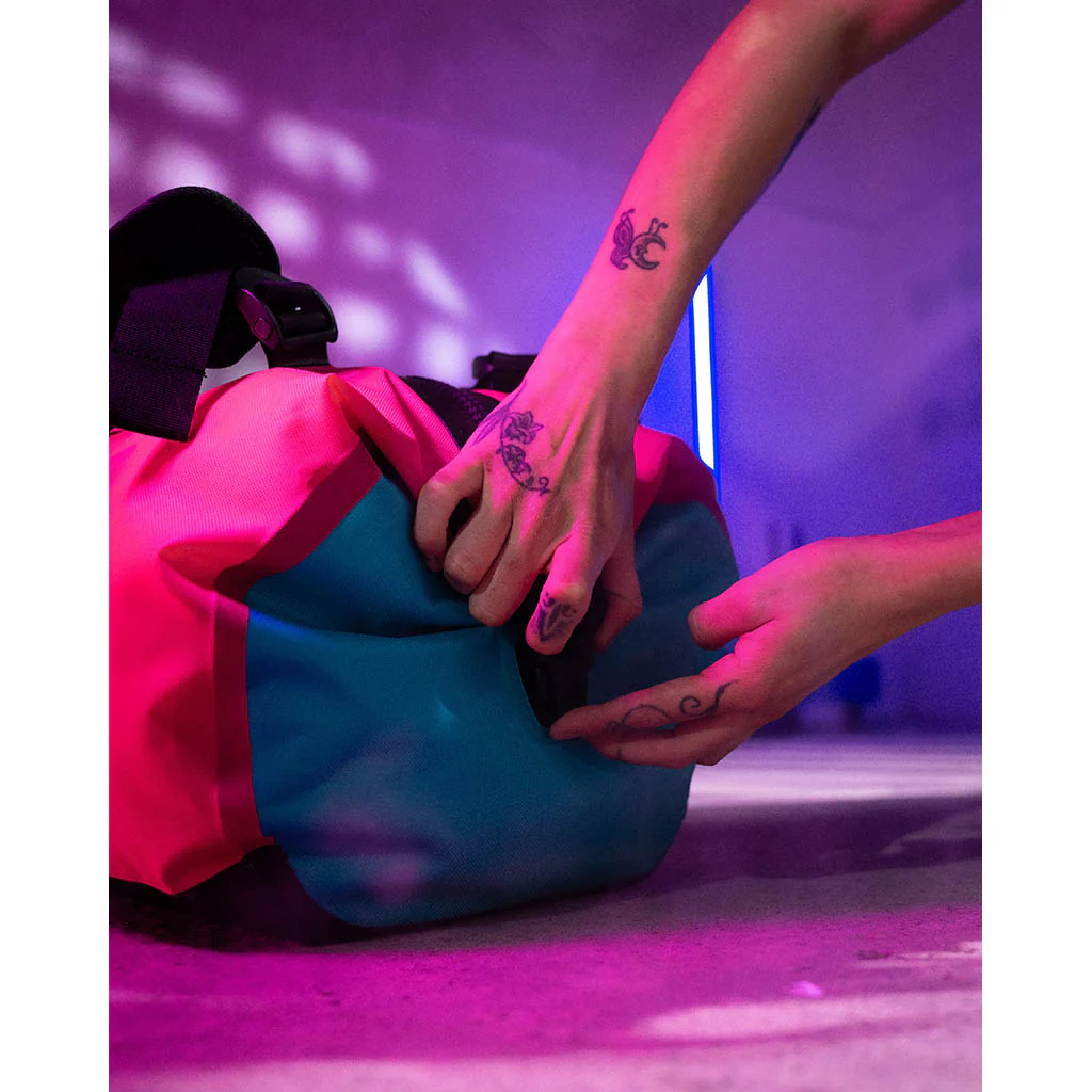 Duffle Lite 40L - Image 13