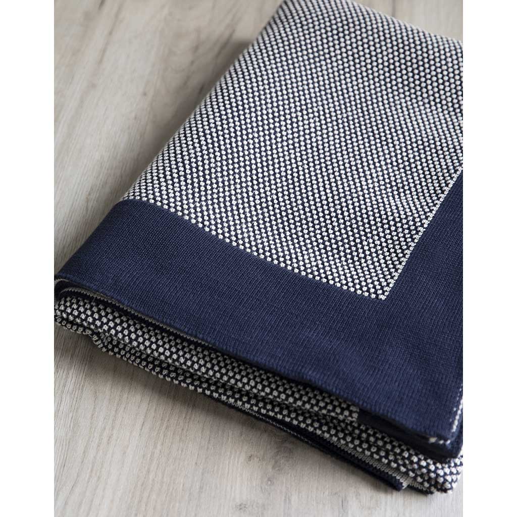 Framlingham Throw - Image 2