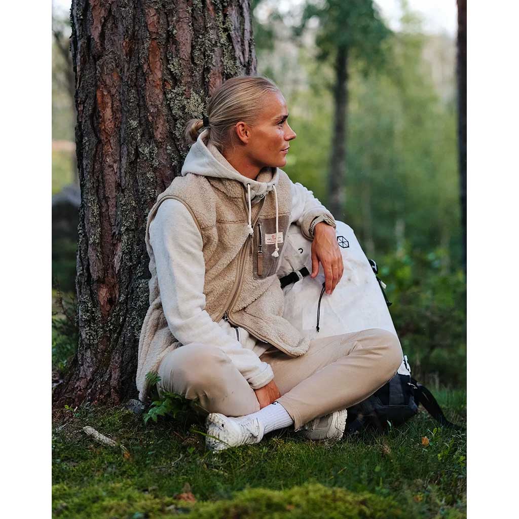 Heroes Wool Fleece Vest | Women's - Image 8