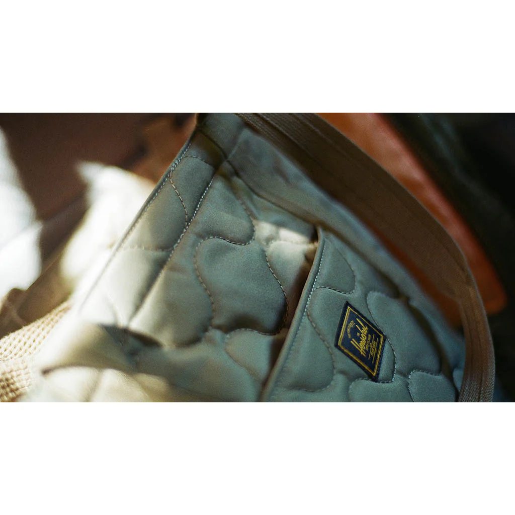 Herschel Heritage Quilted Tote - Image 12