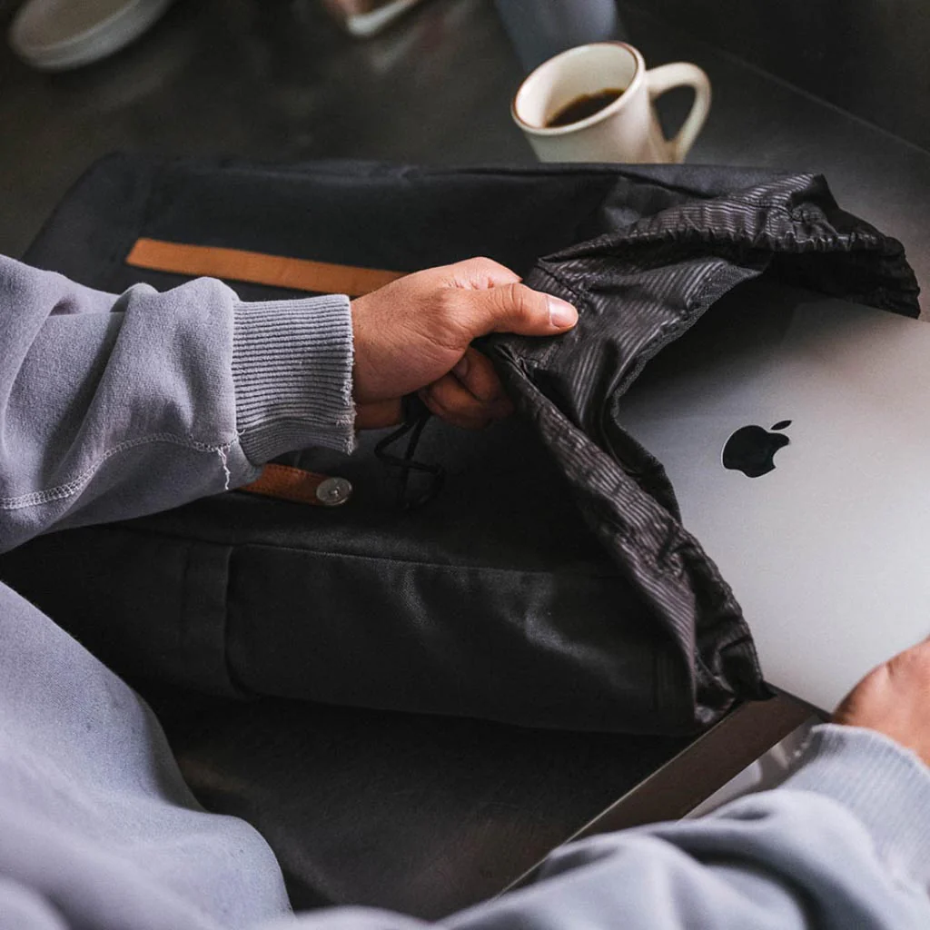 Herschel Retreat Backpack - Image 9