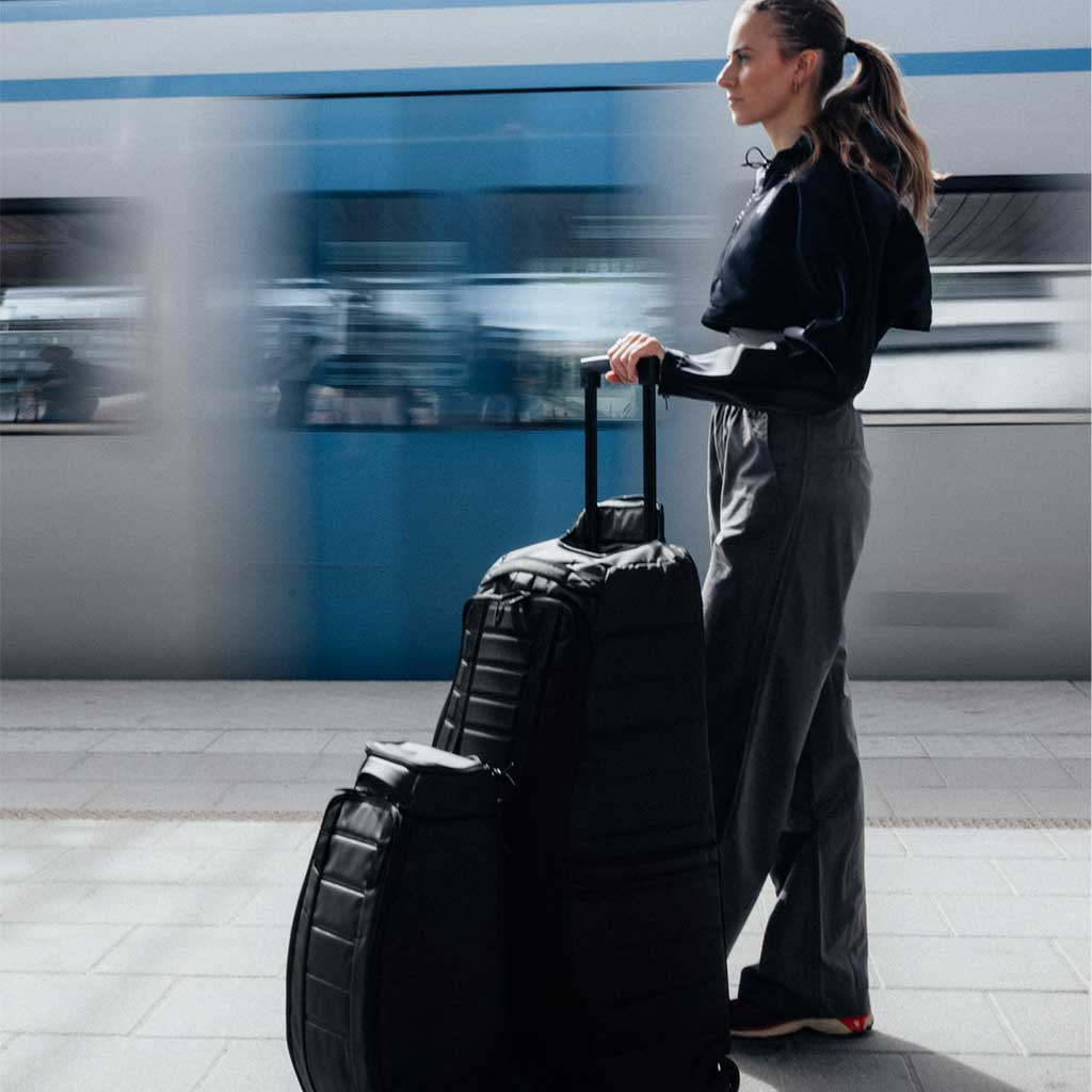 Hugger Roller Bag Carry-On 40 - Image 2