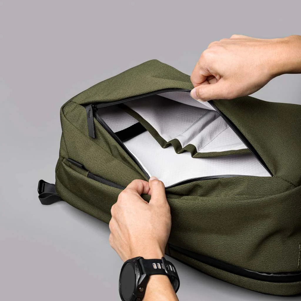 Metro Backpack Pro - Image 16