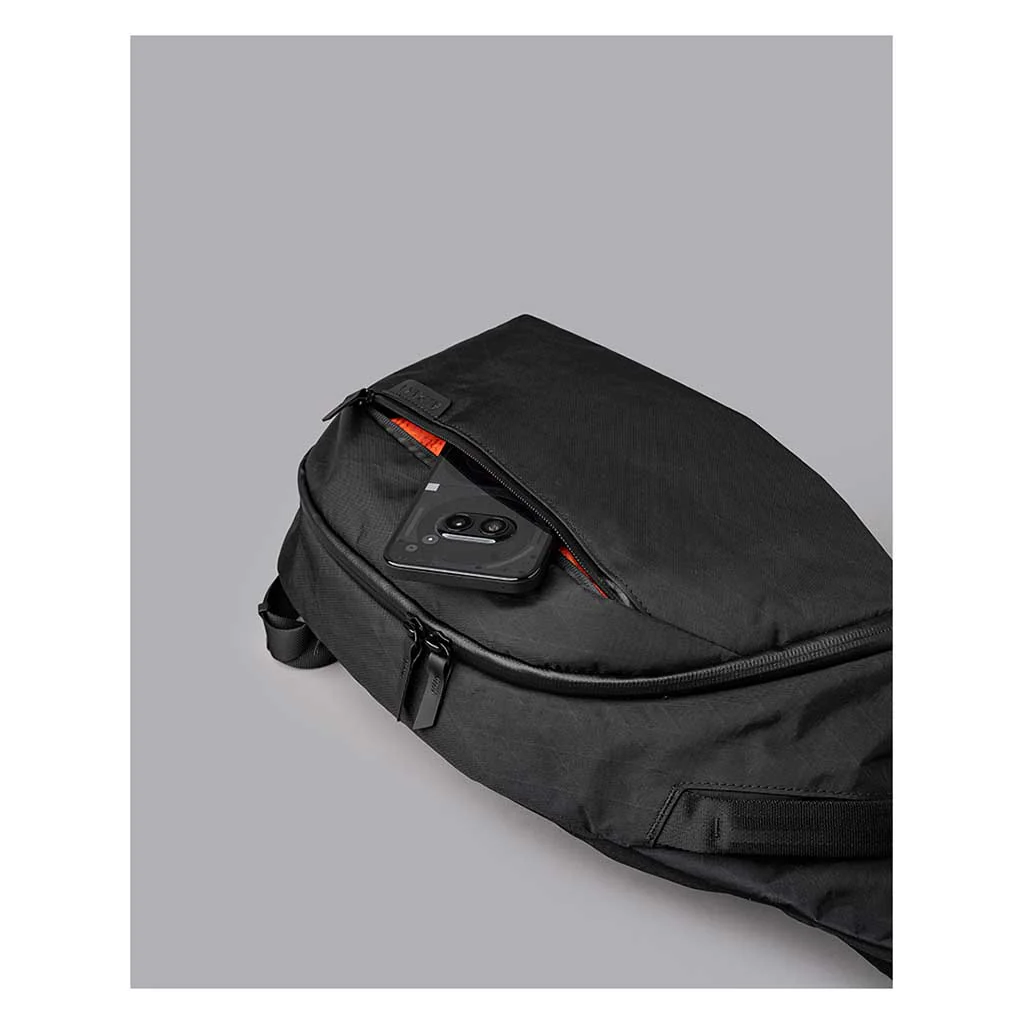 Metro Crossbody | Left Shoulder - Image 9