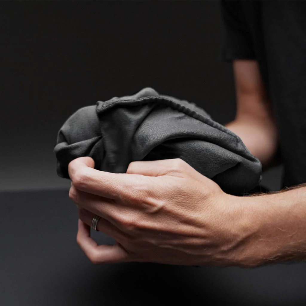 NanoDry Packable Beach Towel - Image 10