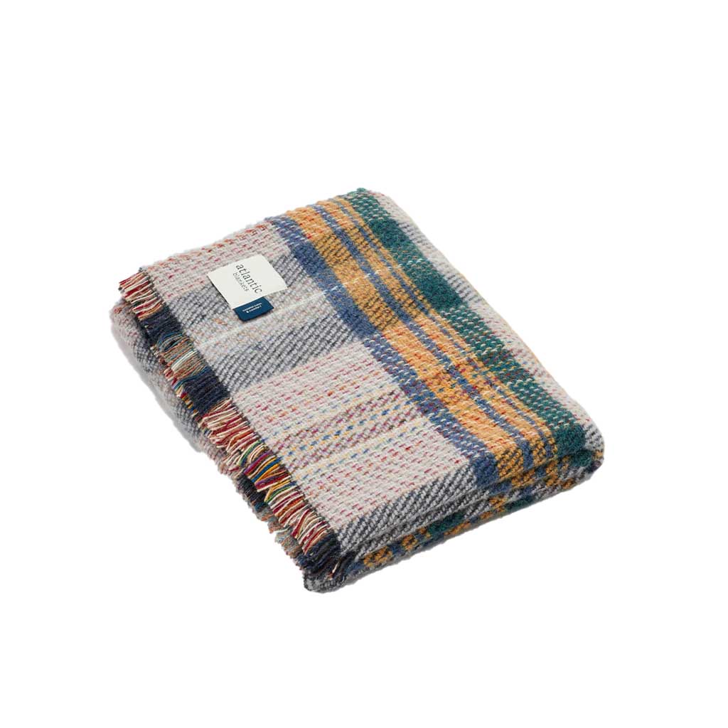 Random Recycled Wool Blanket - Image 11