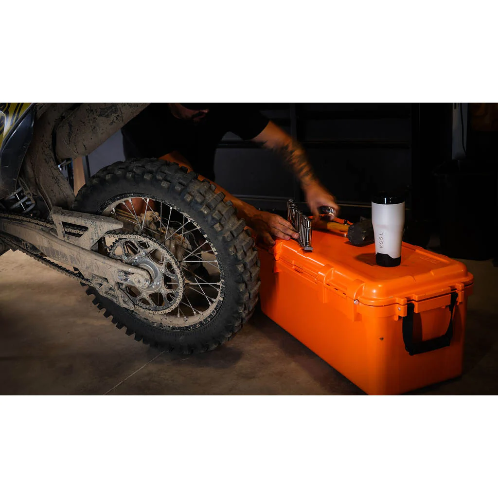 Rift Tumbler 16oz - Image 13