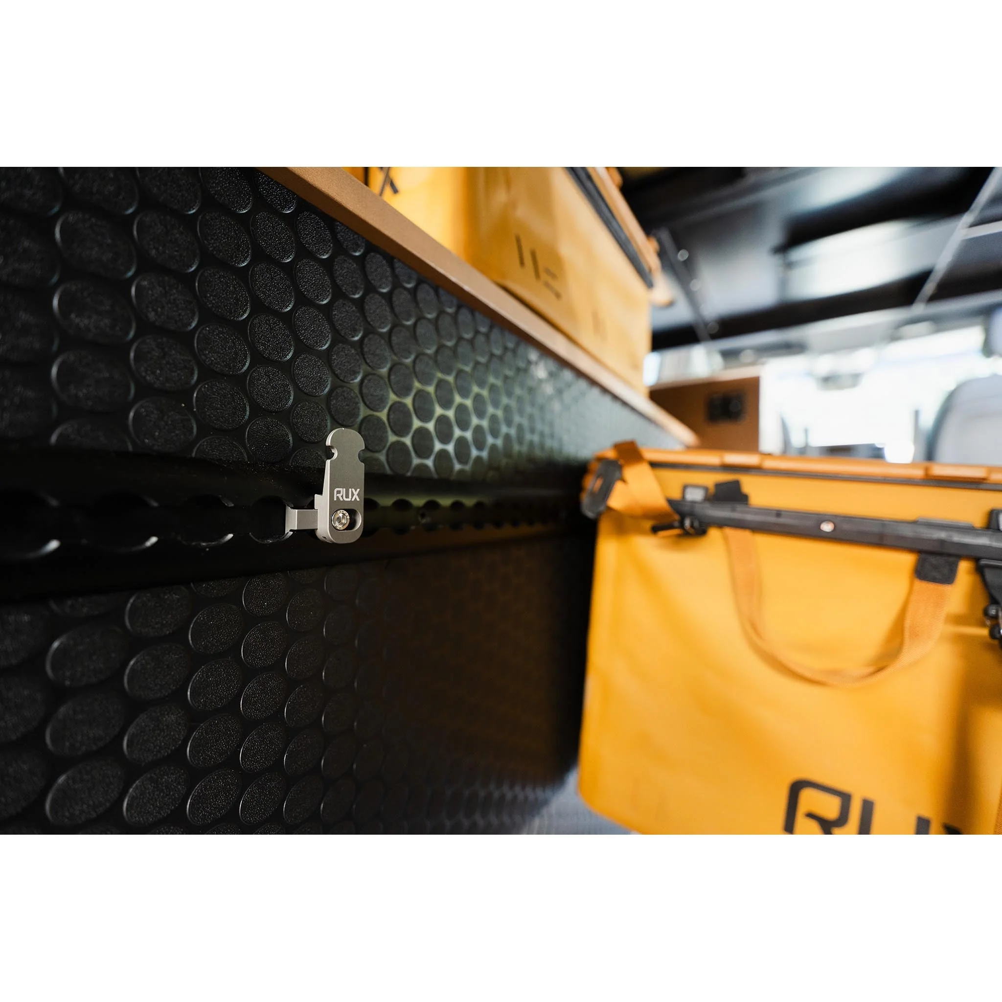 RUX 70L | Press Seal Lid - Image 9