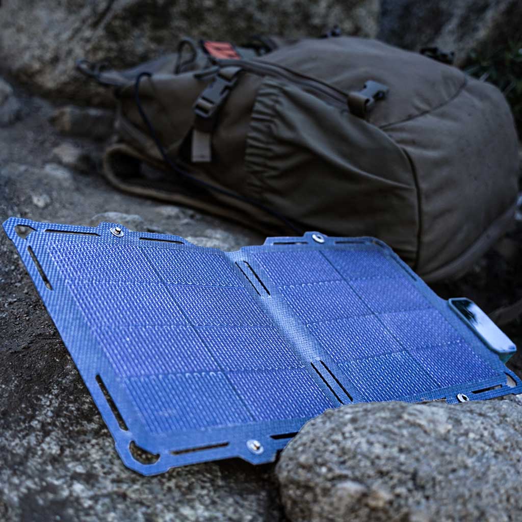 Spectre Solar Panel 8W Folding - Image 16