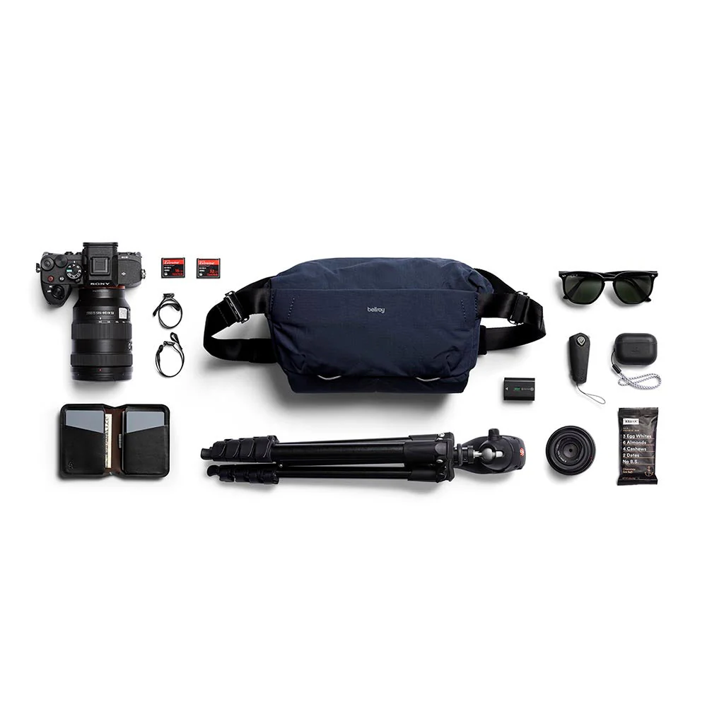 Venture Camera Sling 10L - Image 11