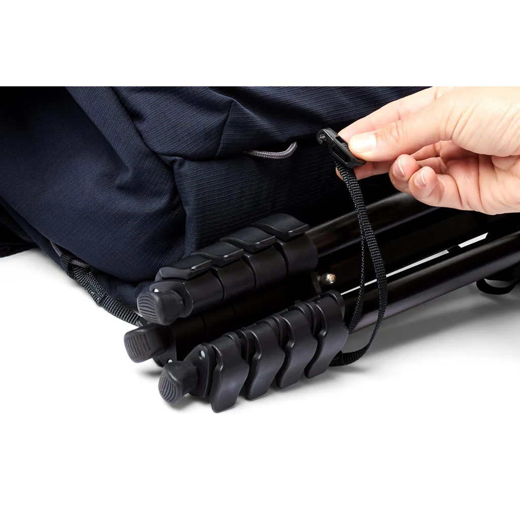 Venture Camera Sling 10L - Image 8
