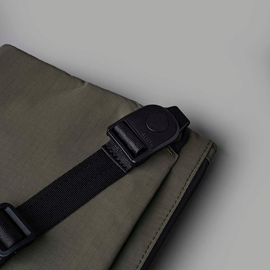 Zip Pouch Max v2 - Image 9